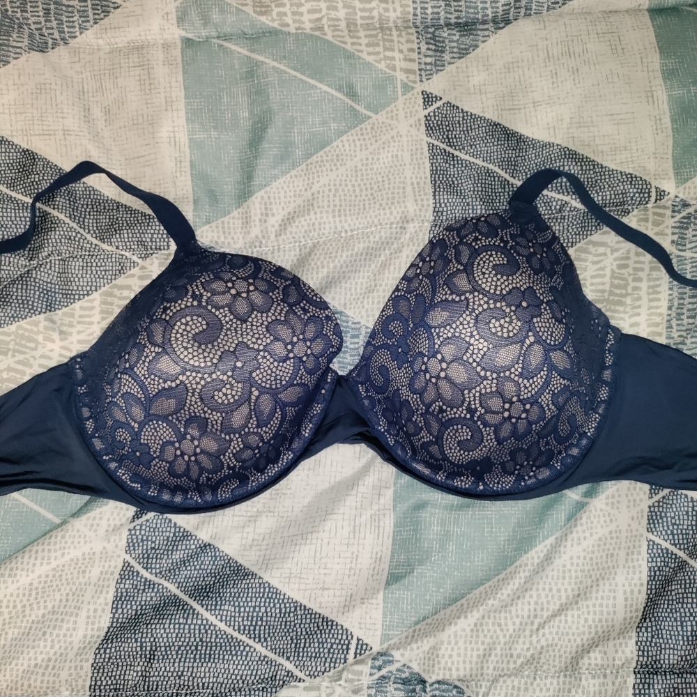 Maidenform bra